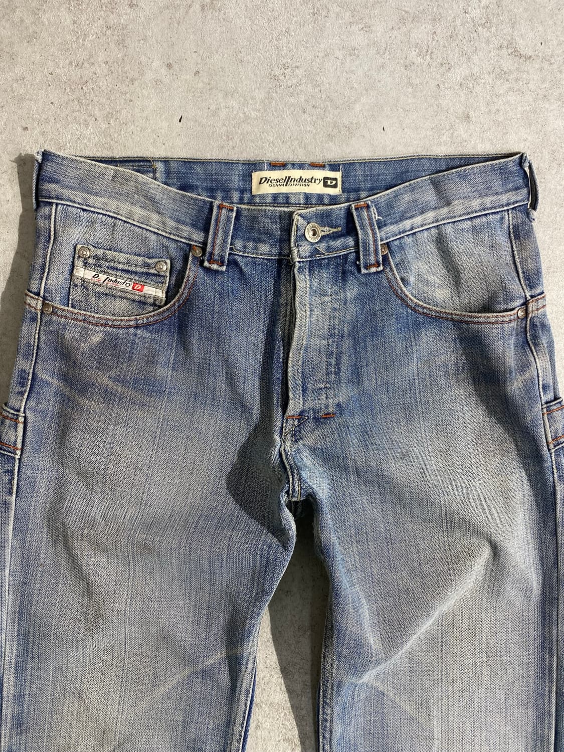 [32] Diesel 디젤 더티워시드 부츠컷 데님팬츠 상품이미지2