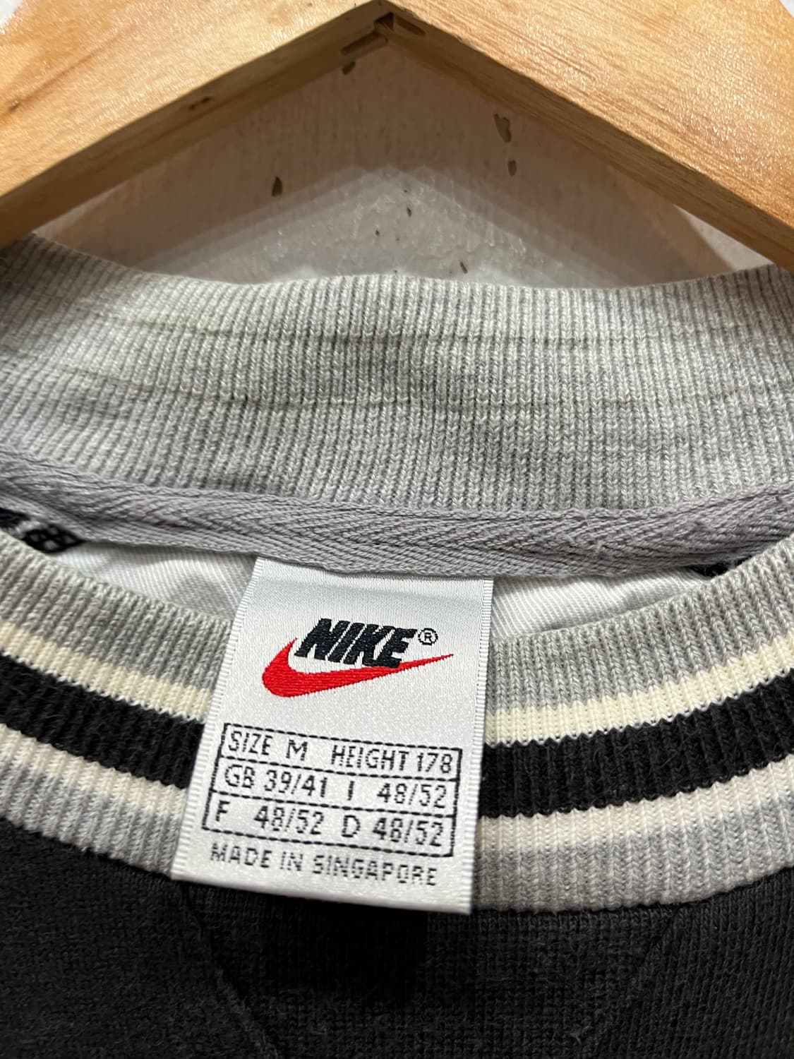 90s 나이키 올드스쿨 스우시 맨투맨 스웻셔츠 상품이미지4