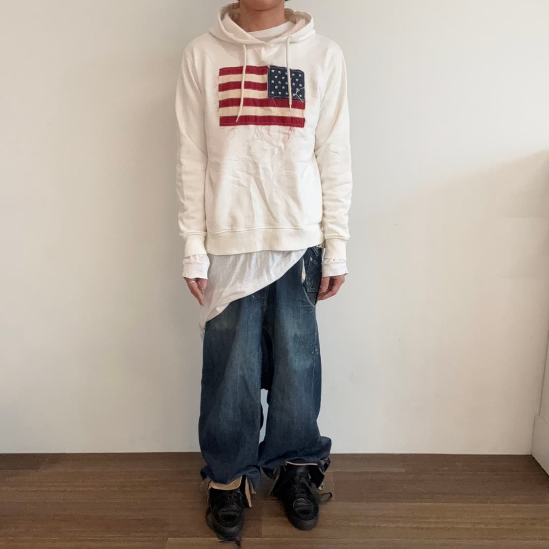 Distressed American Flag Hoodie  상품이미지3