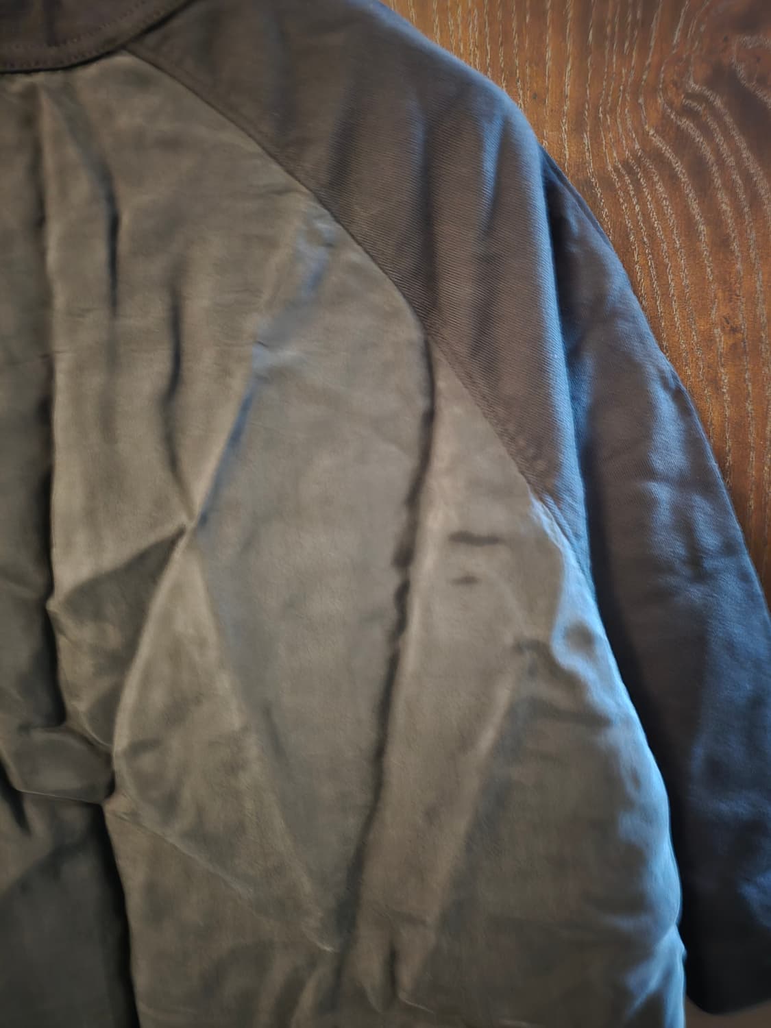 Y3 오버핏 반팔셔츠 L사이즈입니다 상품이미지4