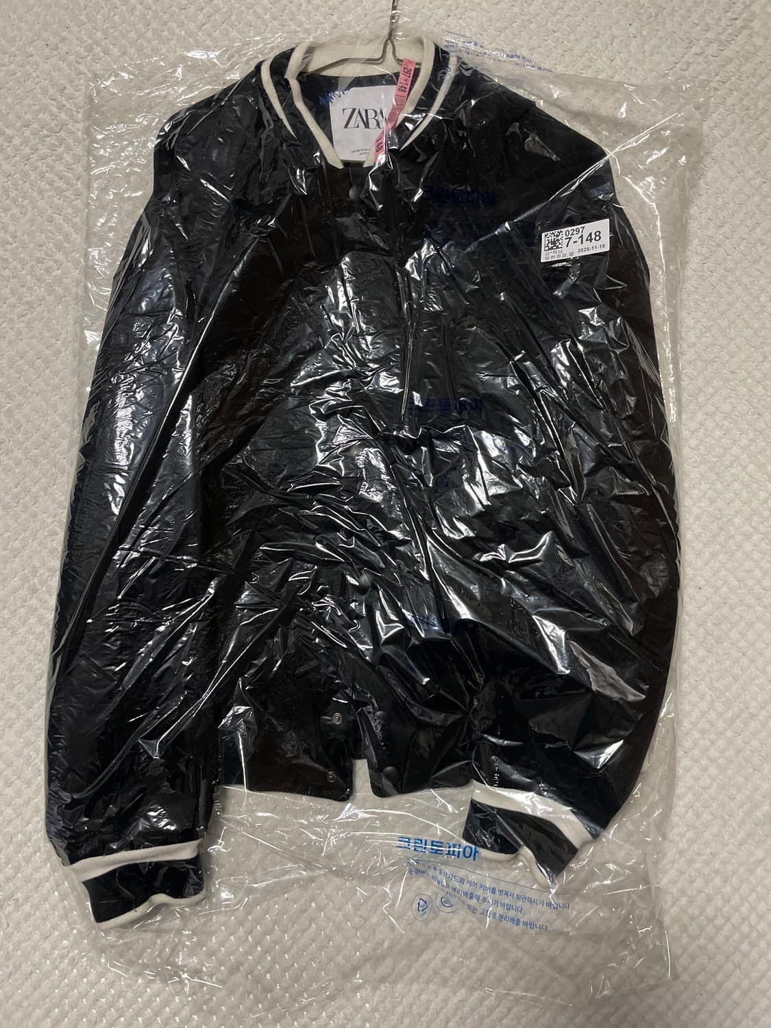 자라 X 아더에러 콜라보 울 블렌드 봄버 바시티 자켓(클리닝O) 상품이미지3