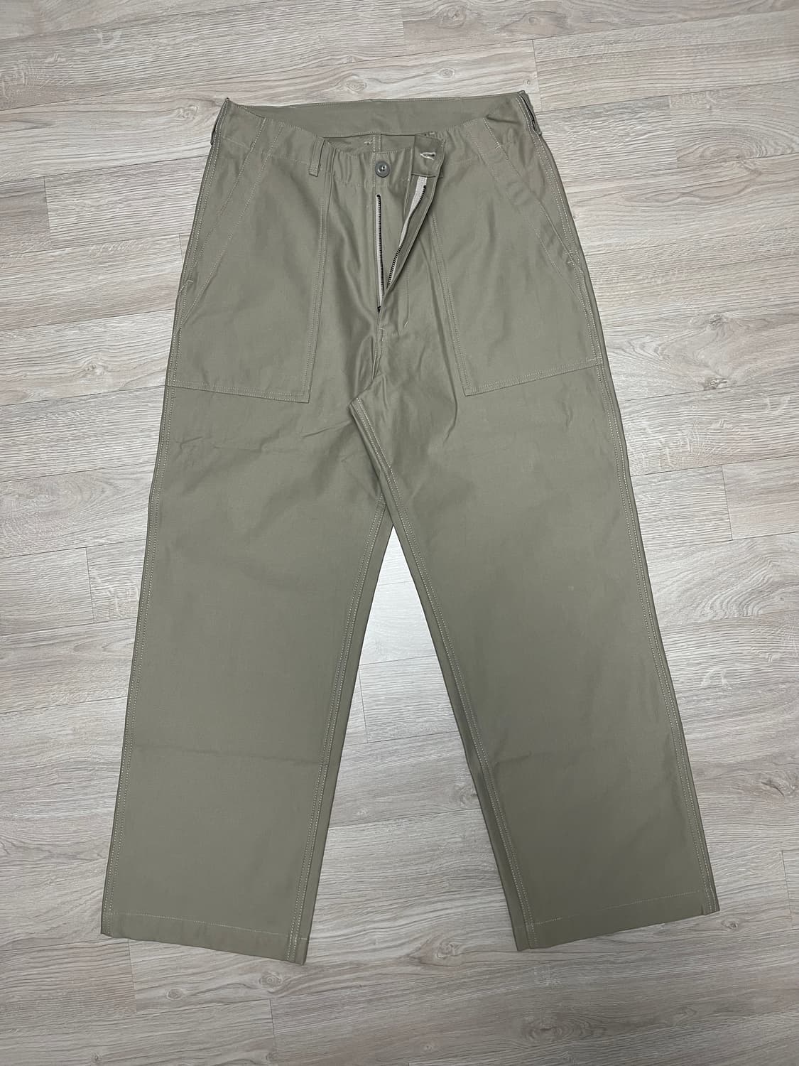 아웃스탠딩 퍼티그팬츠 상품이미지1