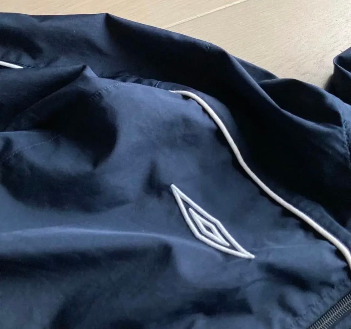 엄브로 잉글랜드 바람막이 상품이미지3