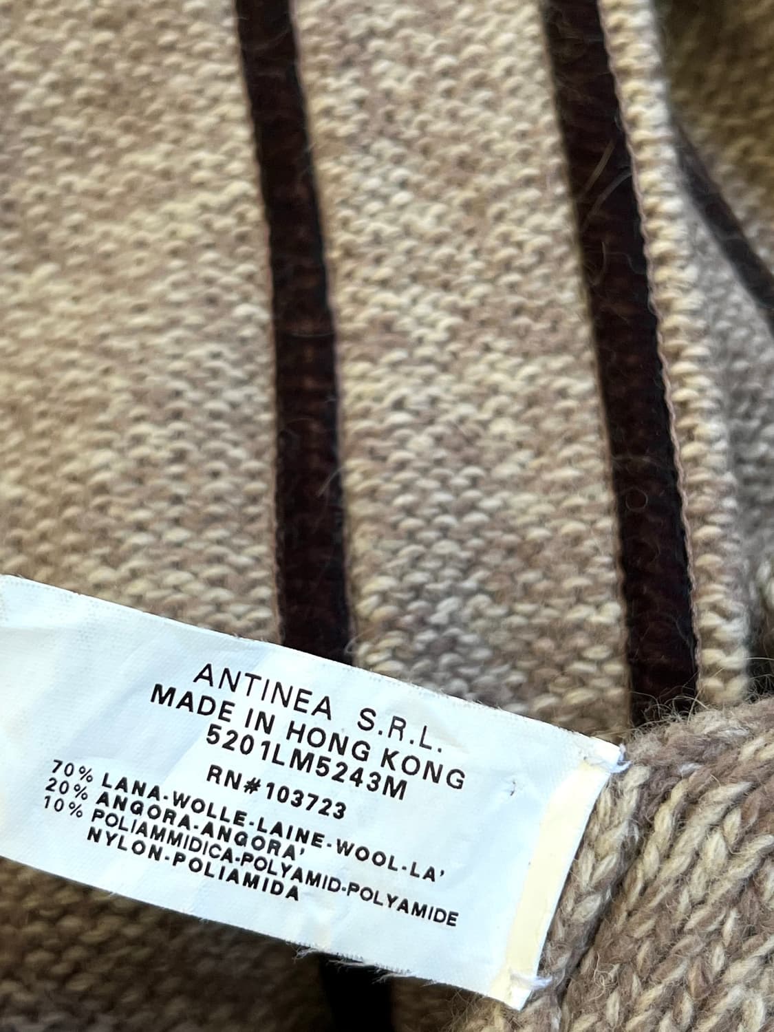 엠포리오 아르마니 앙고라 차이나 버튼업 코트 상품이미지10