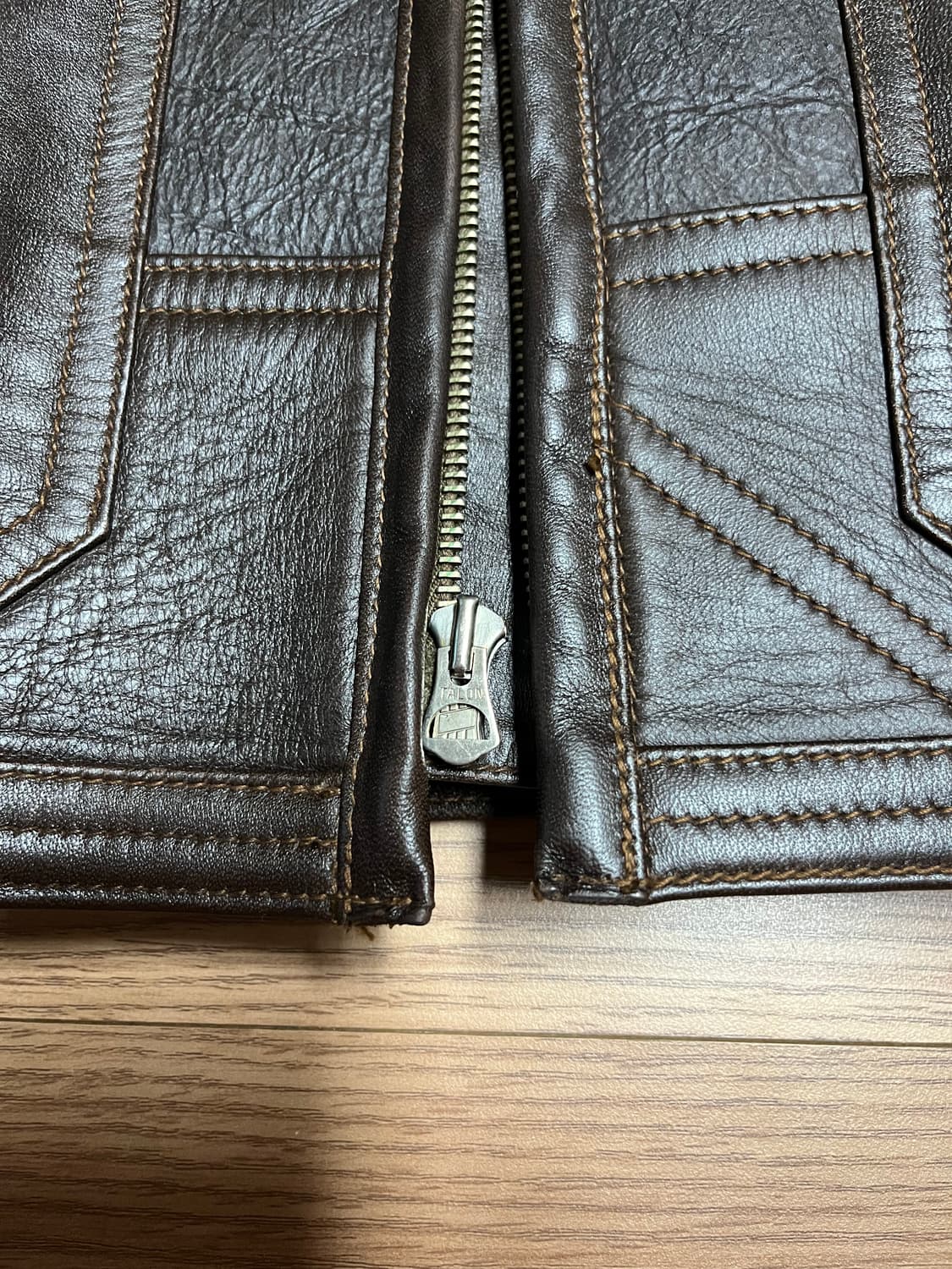 이스트맨 레더 클로딩 USAAF Type ANJ-4 양털무스탕 Sz.38 상품이미지9