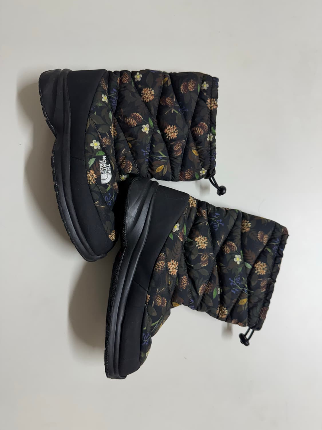 노스페이스 우먼 부츠 상품이미지1