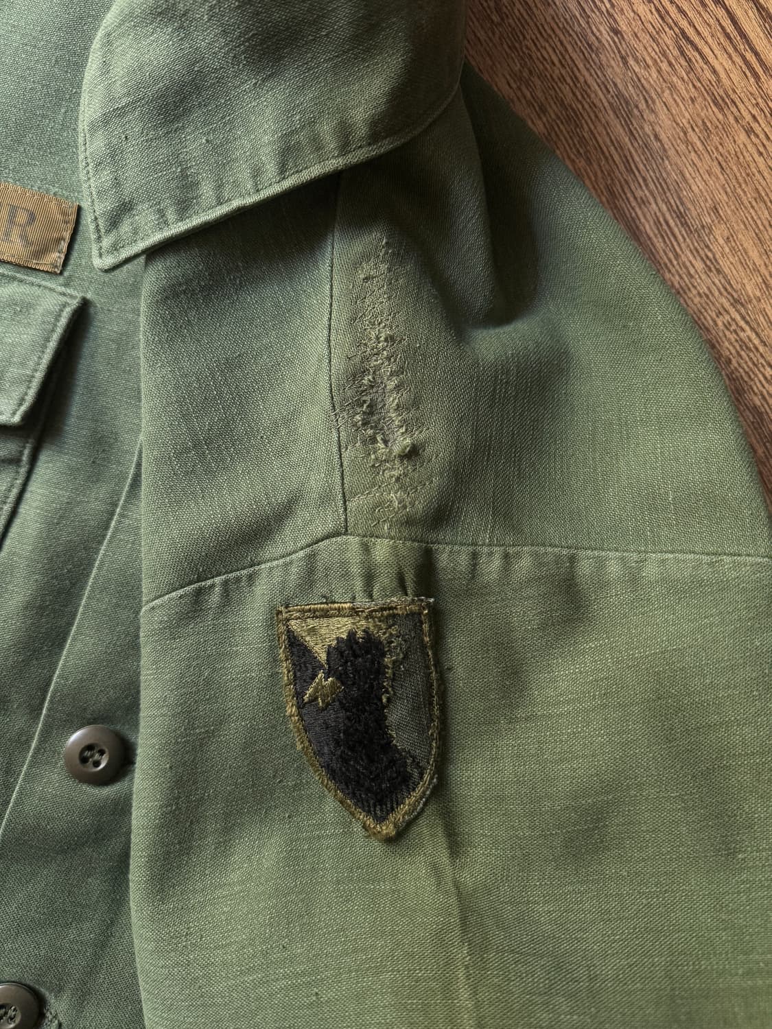 [L]60s 오리지널 U.S ARMY OG-107 리페어드 밀리터리 셔츠 상품이미지5