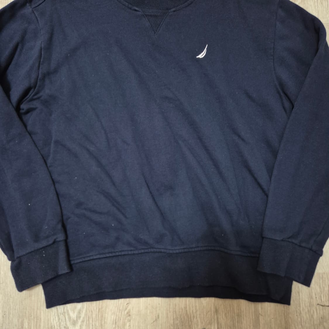 노티카 미니멀 로고 맨투맨 L(100) 상품이미지3