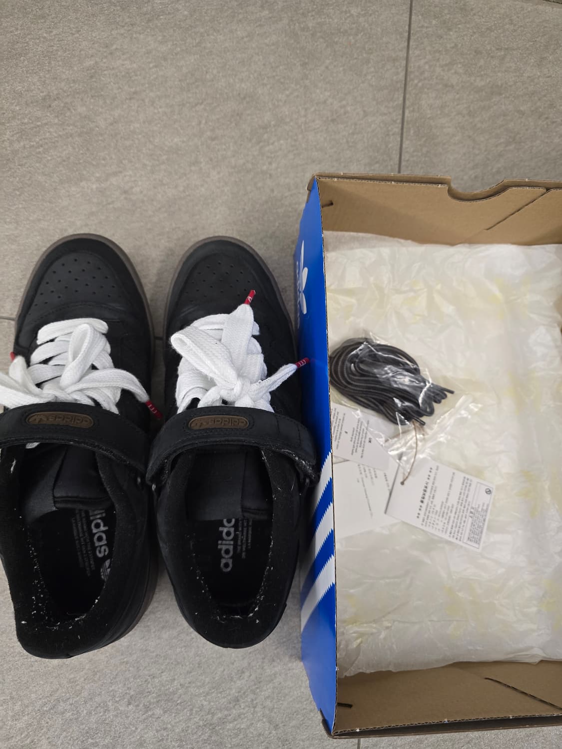 아디다스 포럼로우275 블랙 상품이미지7