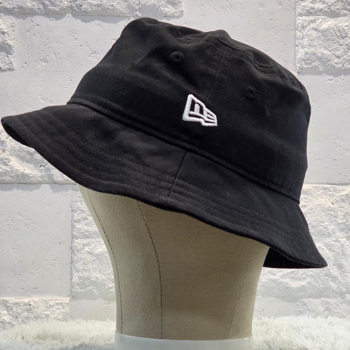 p9-5:뉴에라 MLB 어센틱 블랙 버킷햇(57-58cm) 상품이미지1