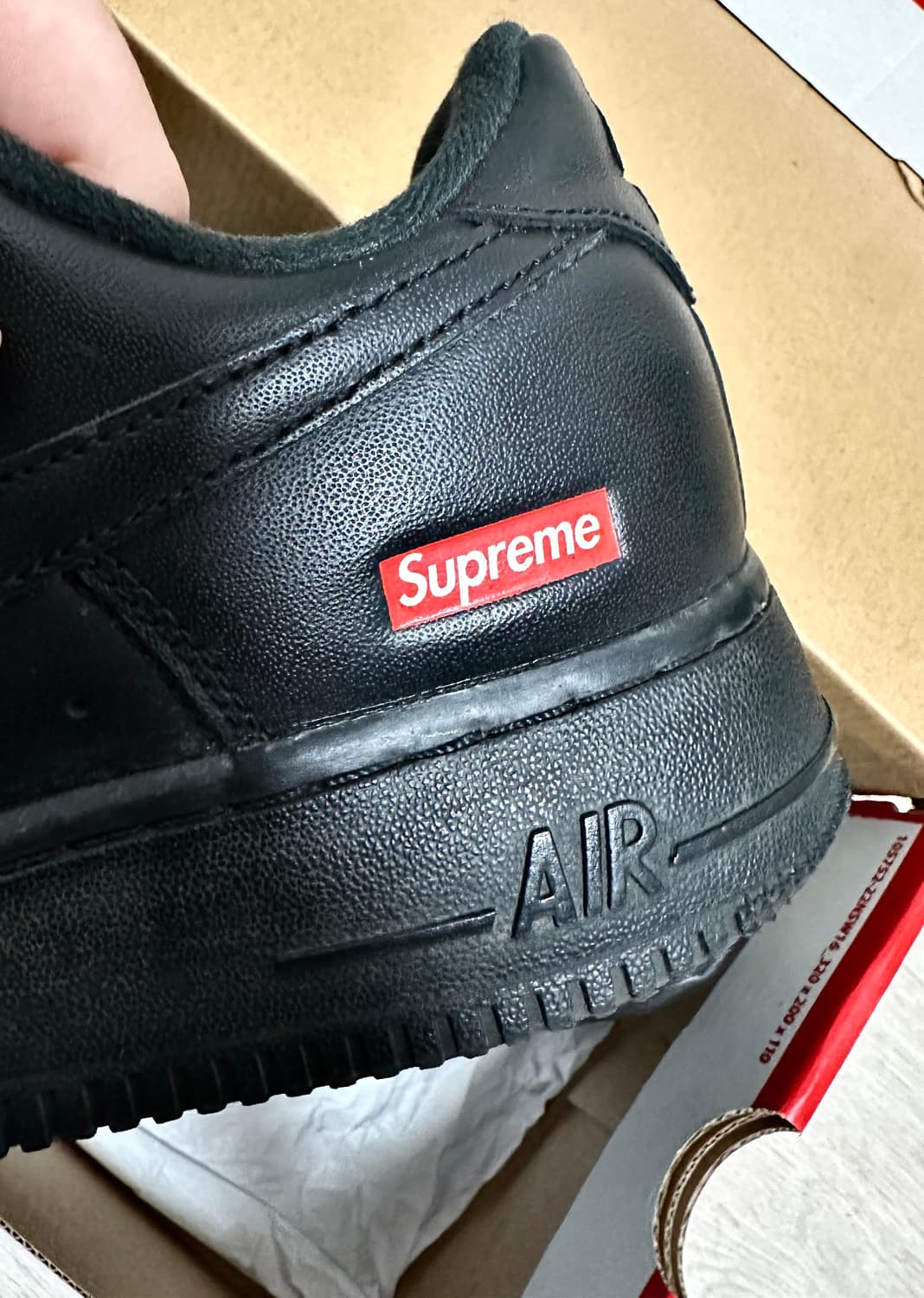 Nike x Supreme Air Force 1 Low Black 상품이미지4