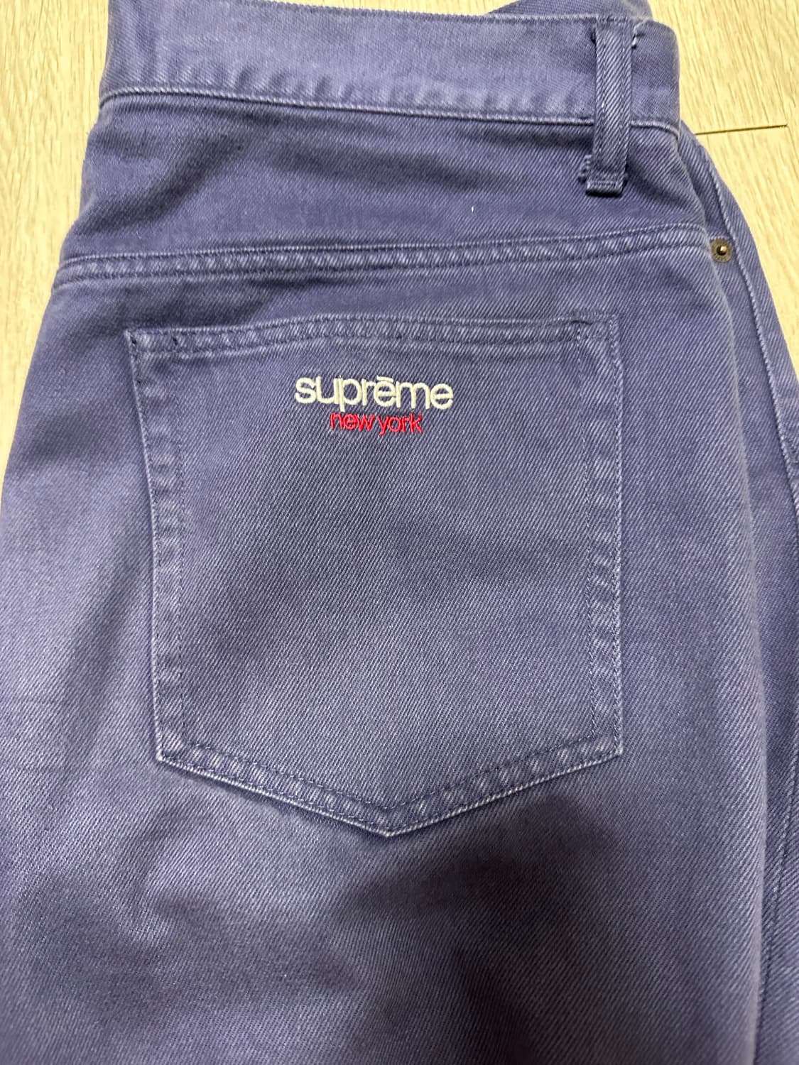 Supreme Baggy Jean Navy - 24SS 상품이미지3