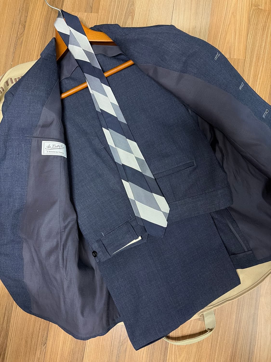 타임원 수트 상품이미지3