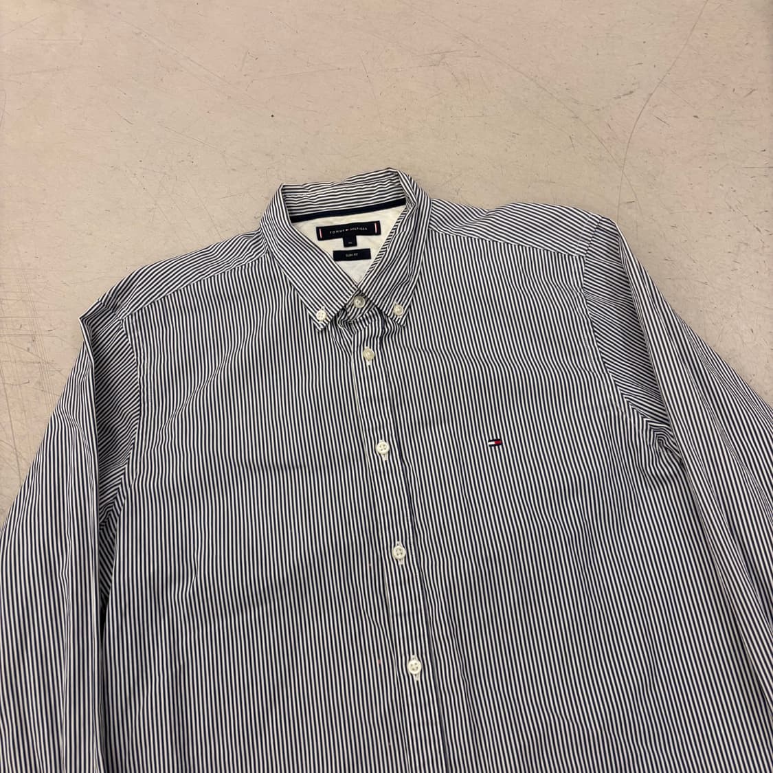 타미 힐피거 스트라이프 슬림핏 셔츠 상품이미지2