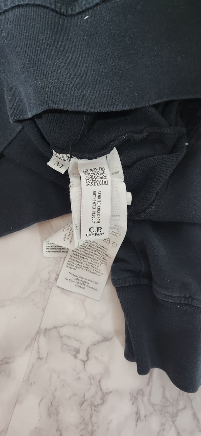 CP 컴퍼니 렌즈 맨투맨 상품이미지6