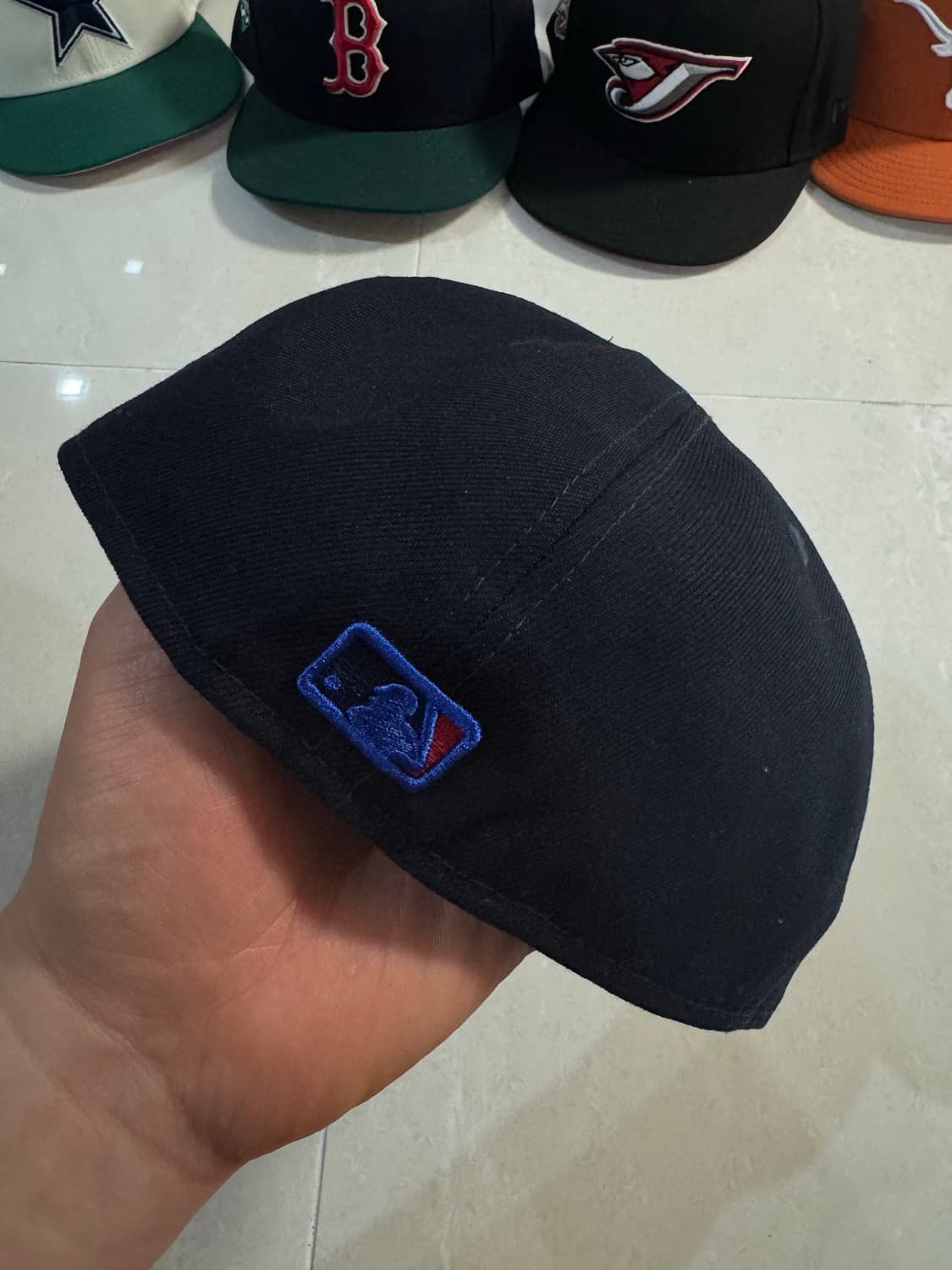 뉴에라 시티 커넥트 토론토 불 제이즈 캡 미시착 5/8 처분  상품이미지2