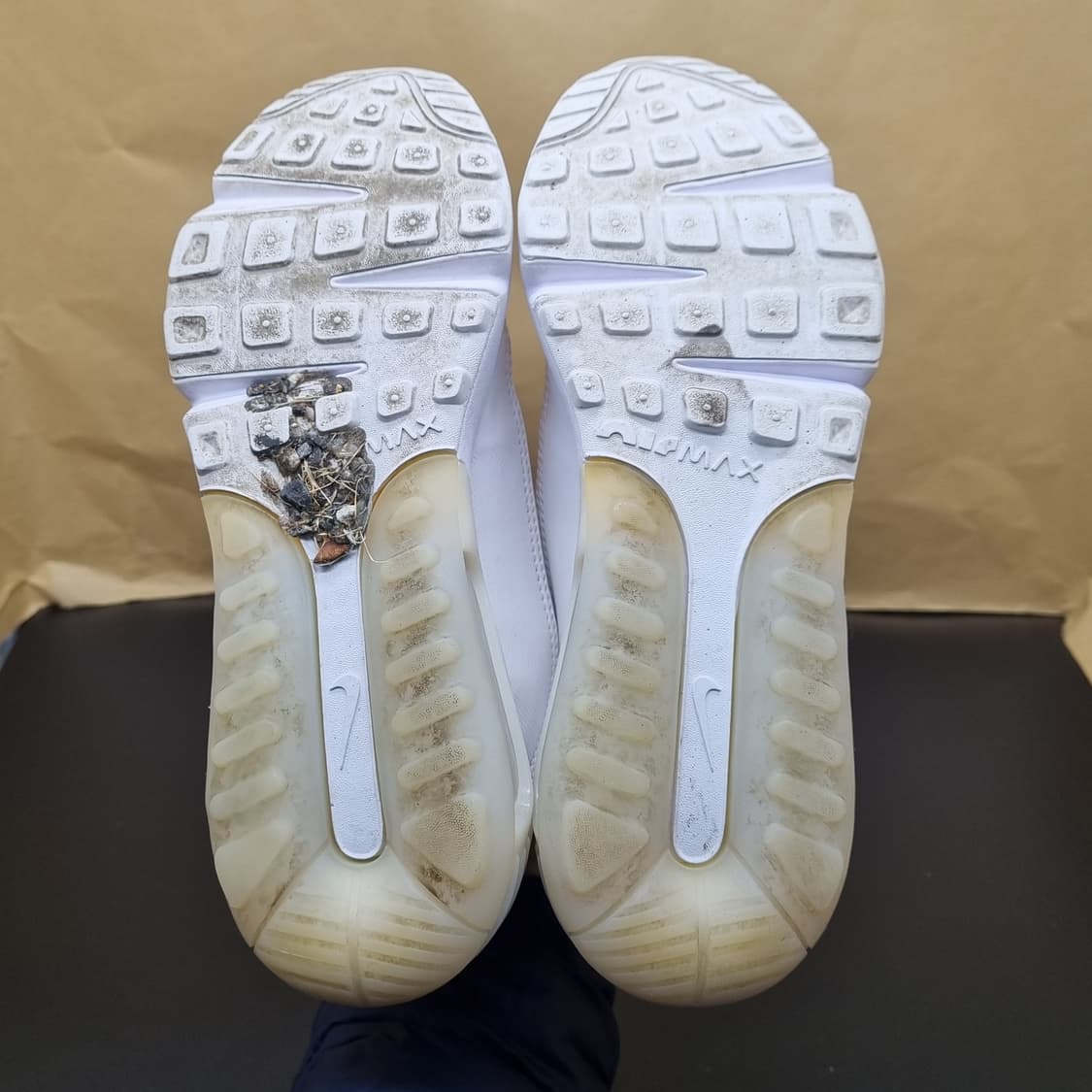 나이키 에어맥스 2090 운동화 225 상품이미지3