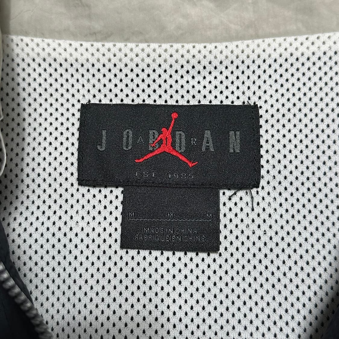 M 조던 미들라인 블랙 우븐 바람막이  상품이미지4