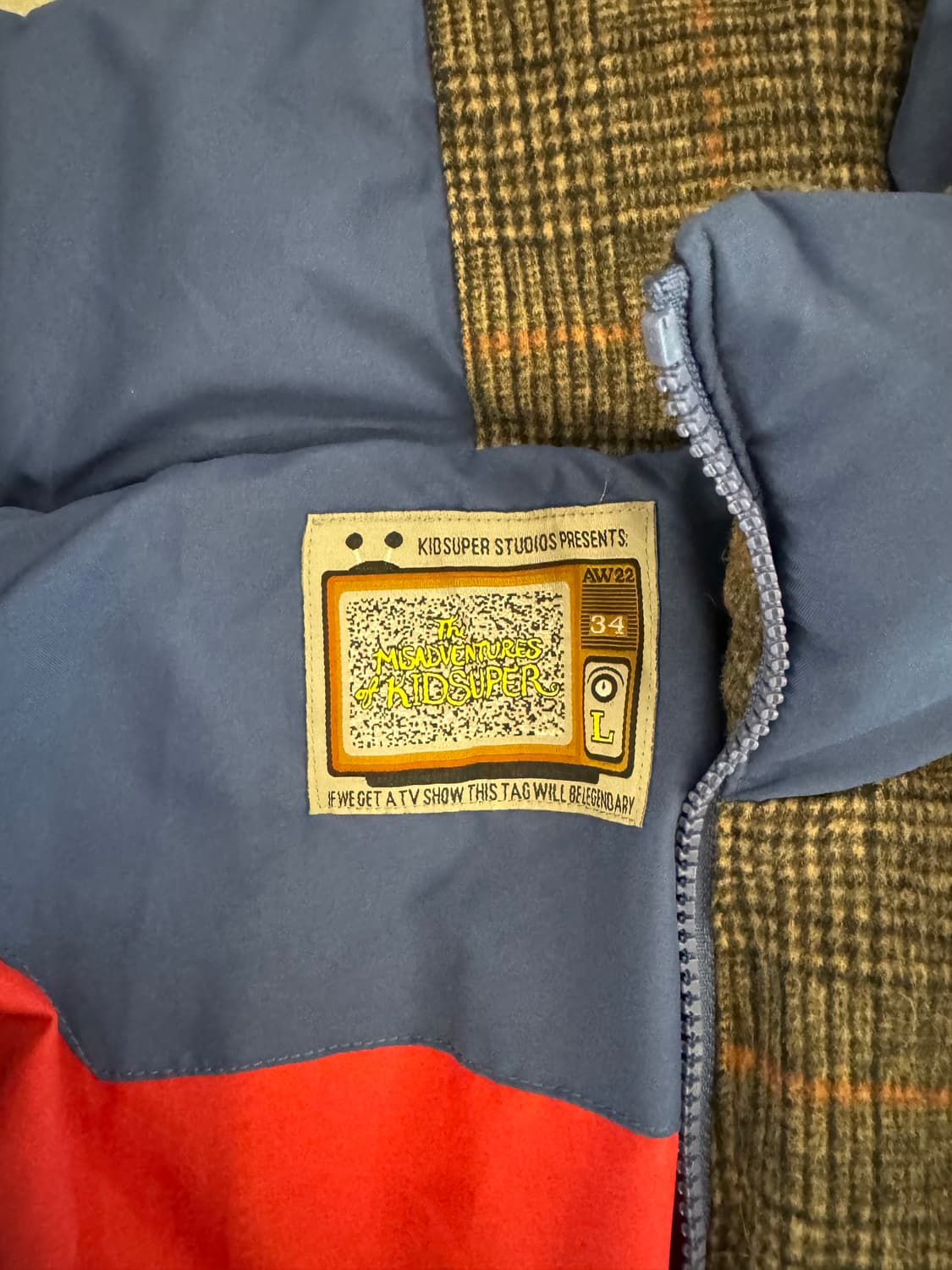 KidSuper 체커드 푸퍼 사이즈 L 상품이미지4