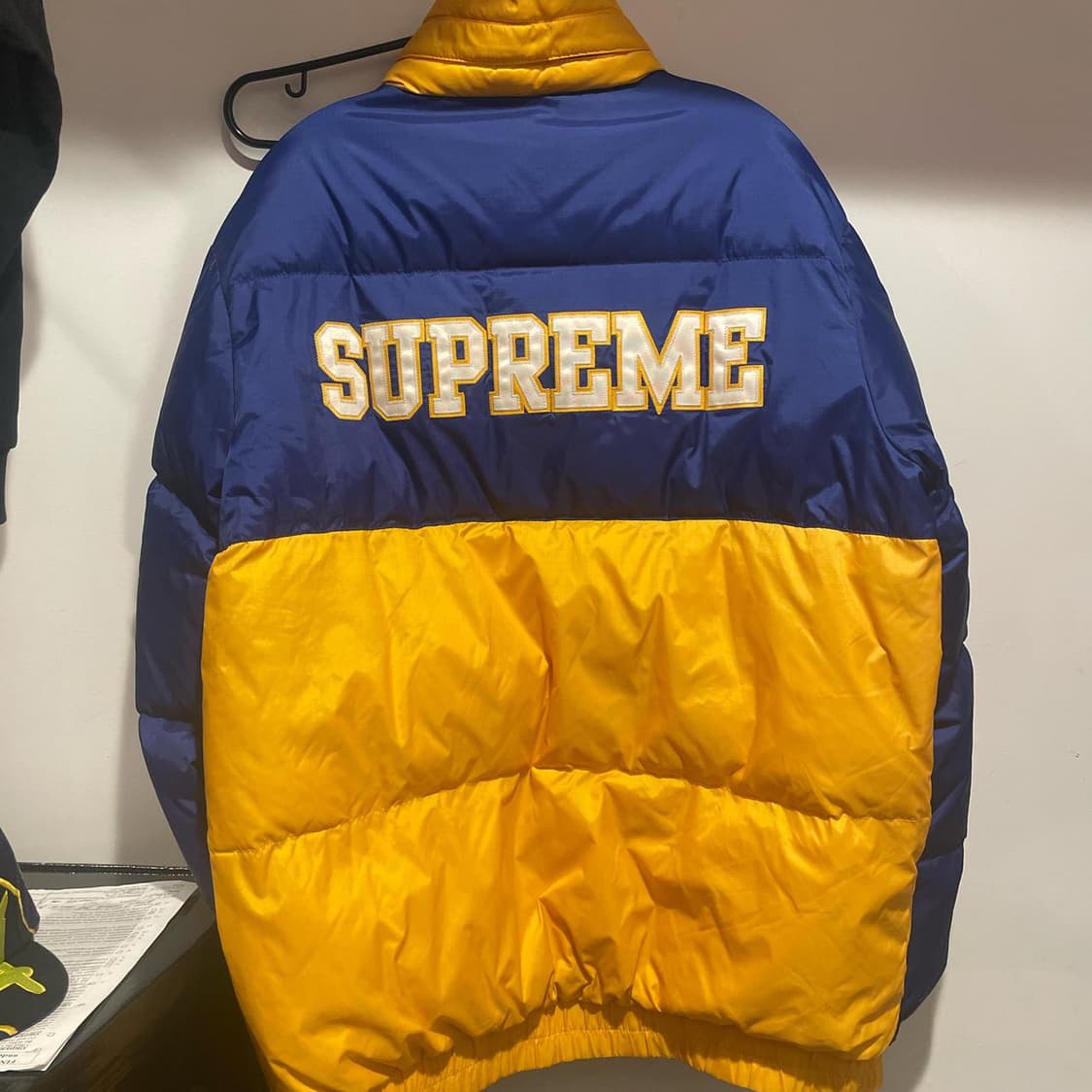 슈프림 리버시블 다운 푸퍼 자켓 상품이미지1