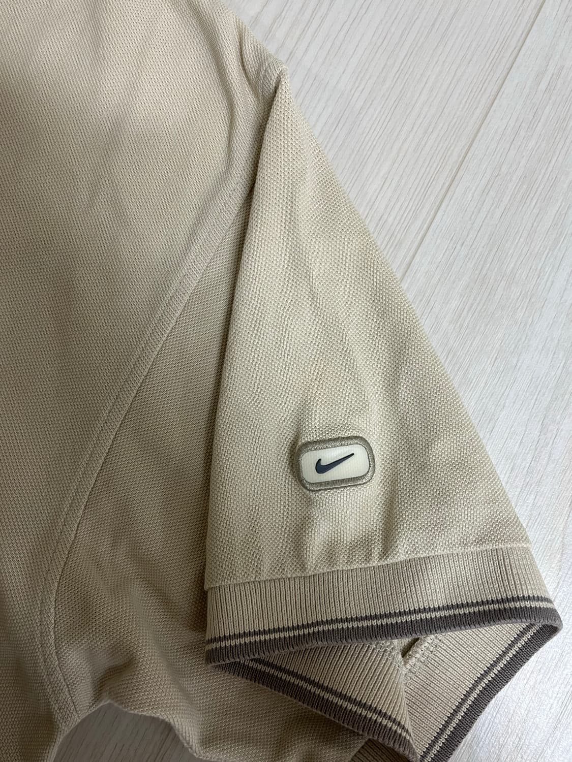 빈티지 나이키 브이넥 반팔티 상품이미지3