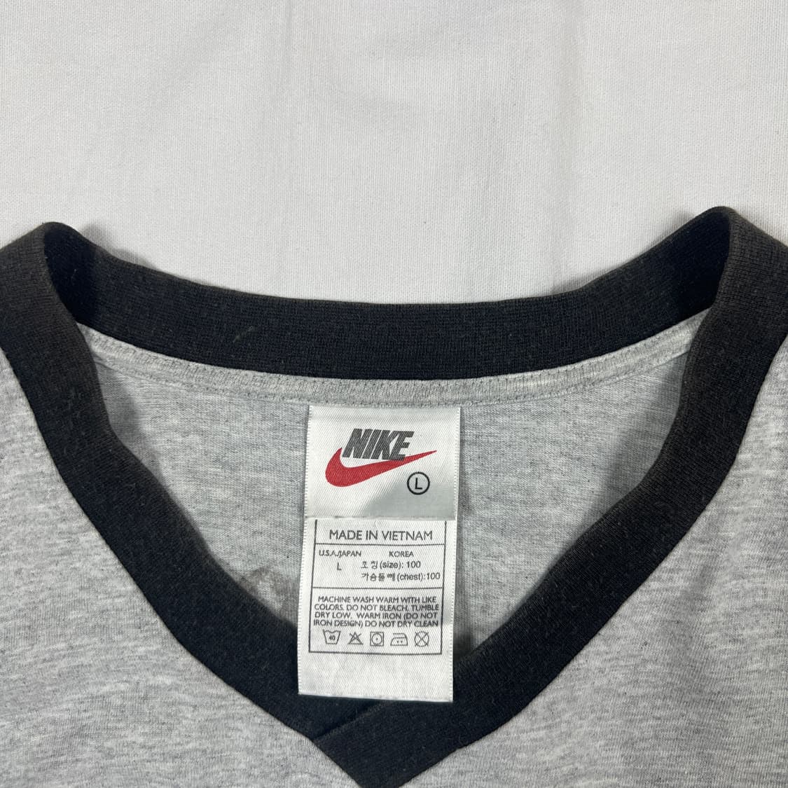 90‘s 나이키 nike 센터스우시 로고 브이넥 링거 반팔티 상품이미지5