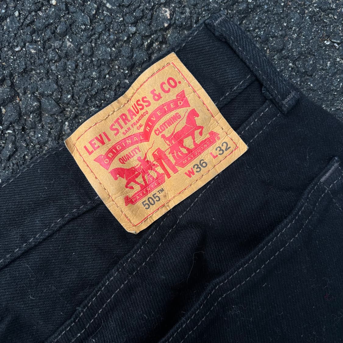 리바이스 505 블랙진 상품이미지10