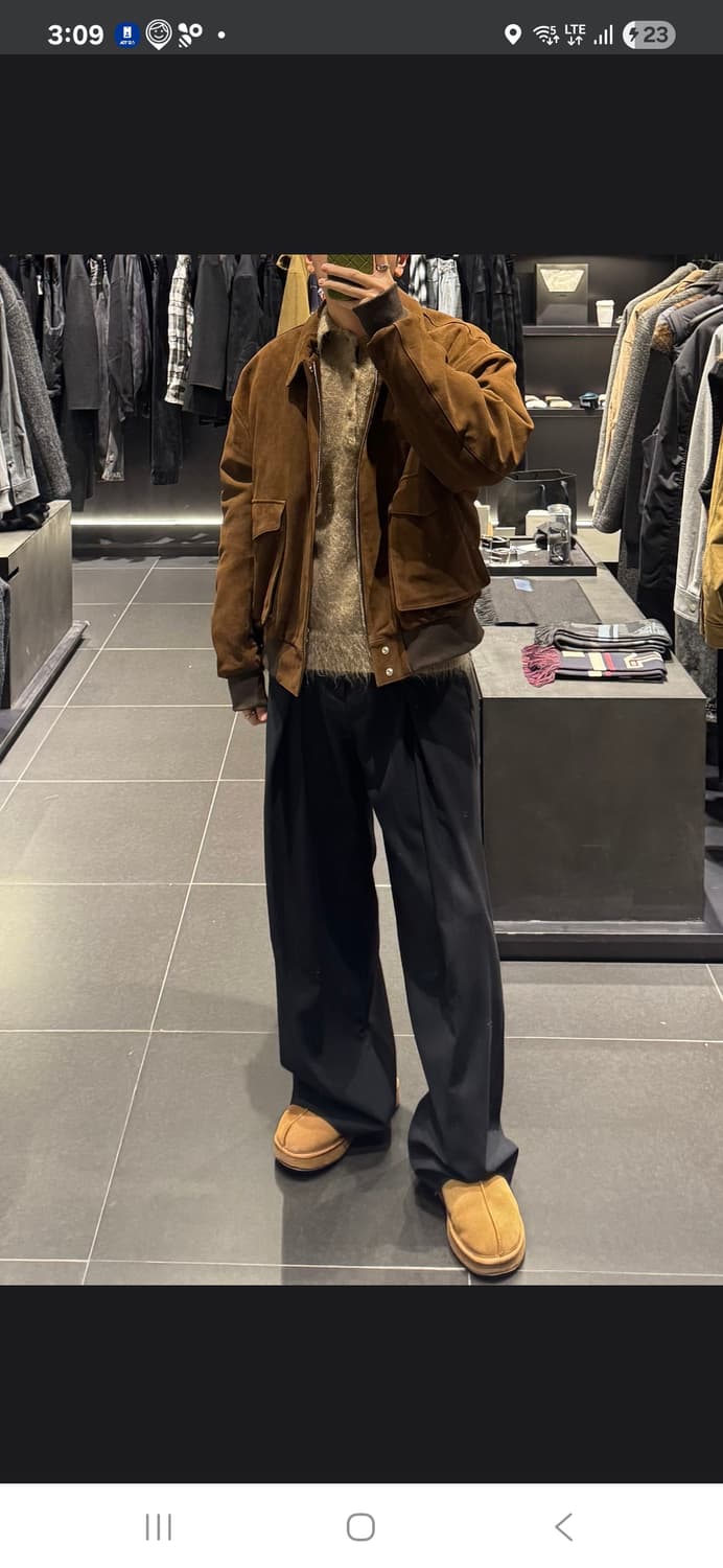 벌스데이수트 a2 스웨이드 L팝니다 상품이미지2