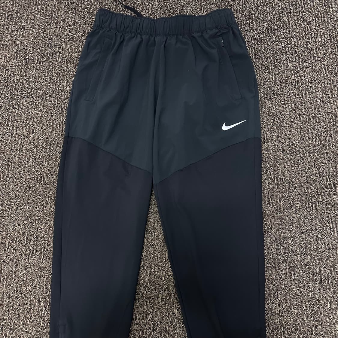 NIKE 나이키 드라이핏 폴리 여성 조거팬츠 블랙 L 상품이미지2