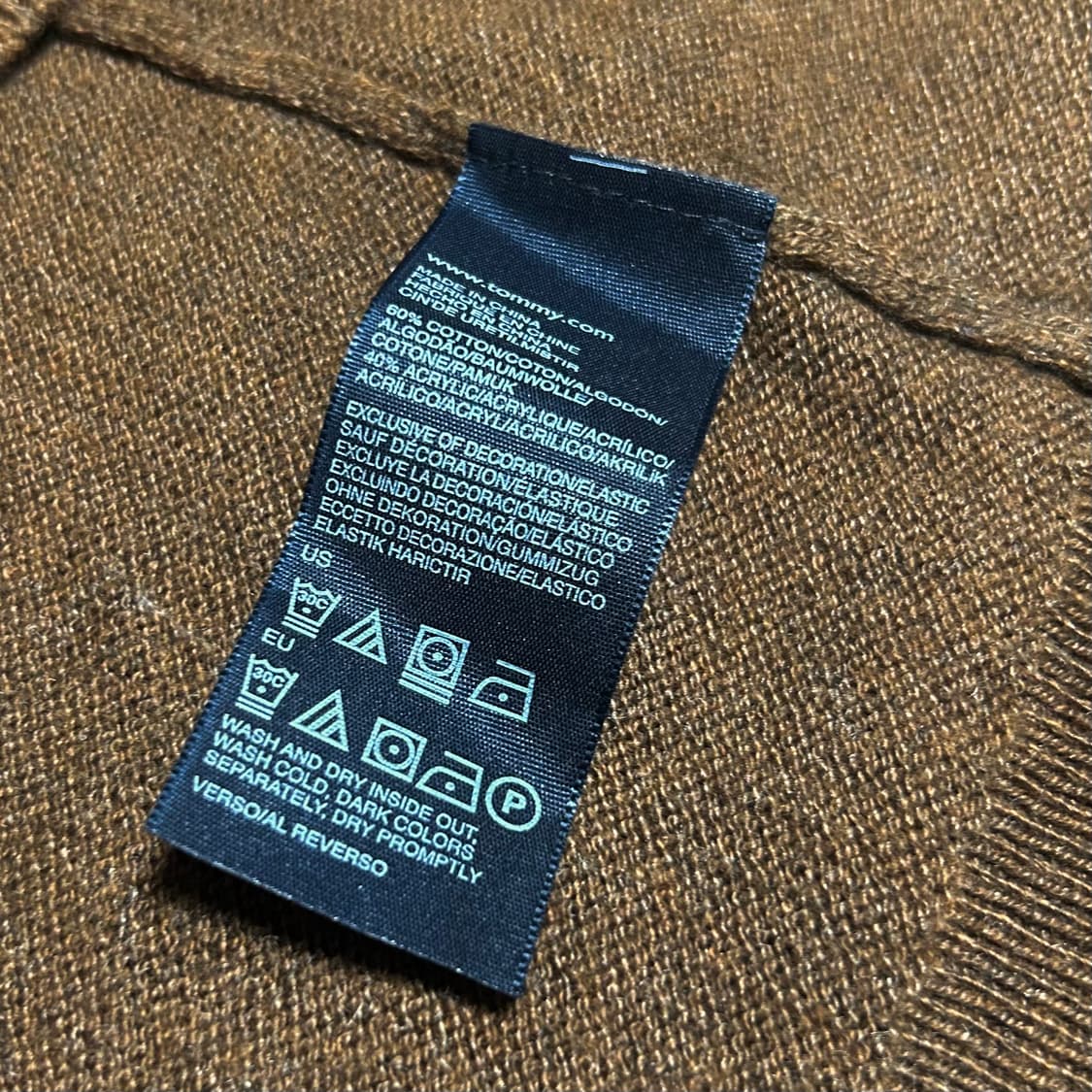 [L] Tommy 타미힐피거 브라운 브이넥 니트 상품이미지3