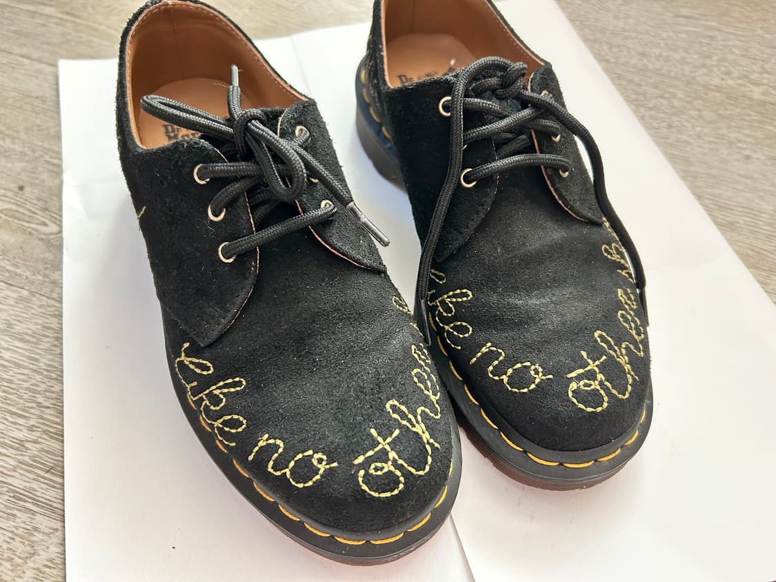 닥터마틴 1461 자수 데저트 오아시스 스웨이드 블랙 상품이미지2