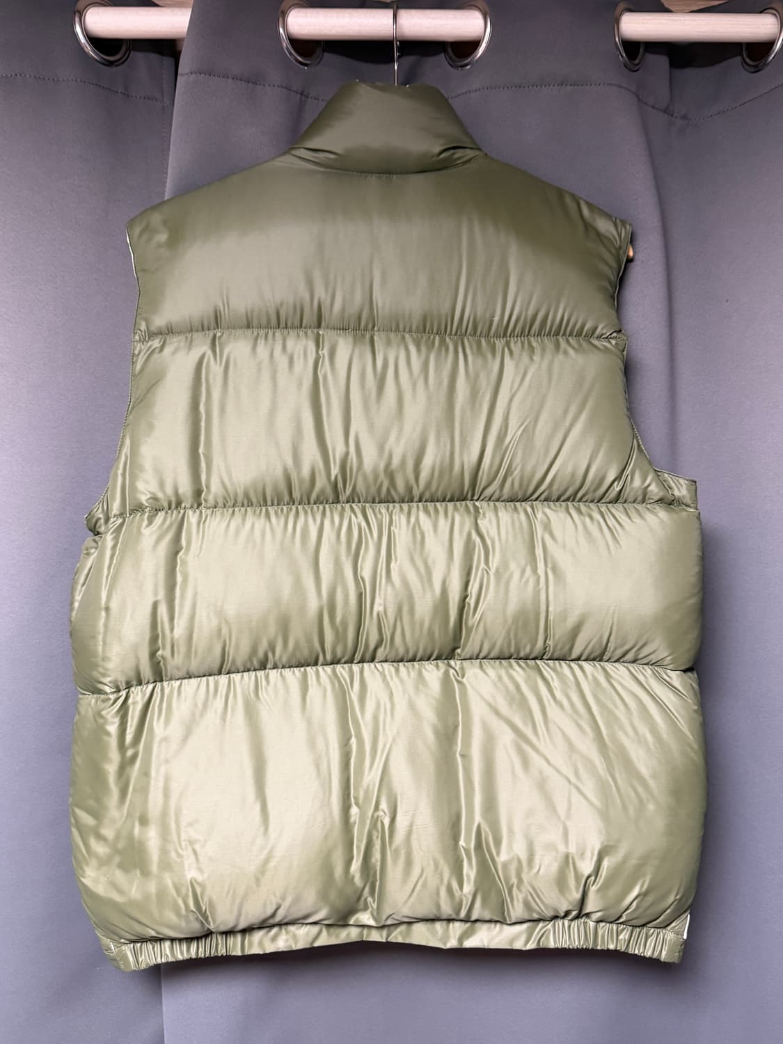 카키스 크레센트다운웍스 다운 베스트 올리브 M 상품이미지2