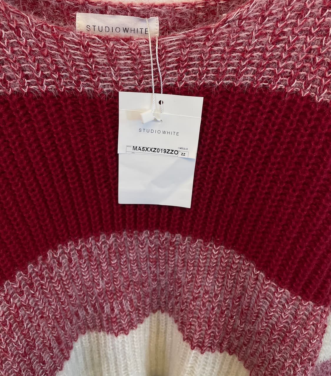 니트새상품:) 크리스마스룩니트 단가라빨간레드니트 데이트룩연말룩 상품이미지3