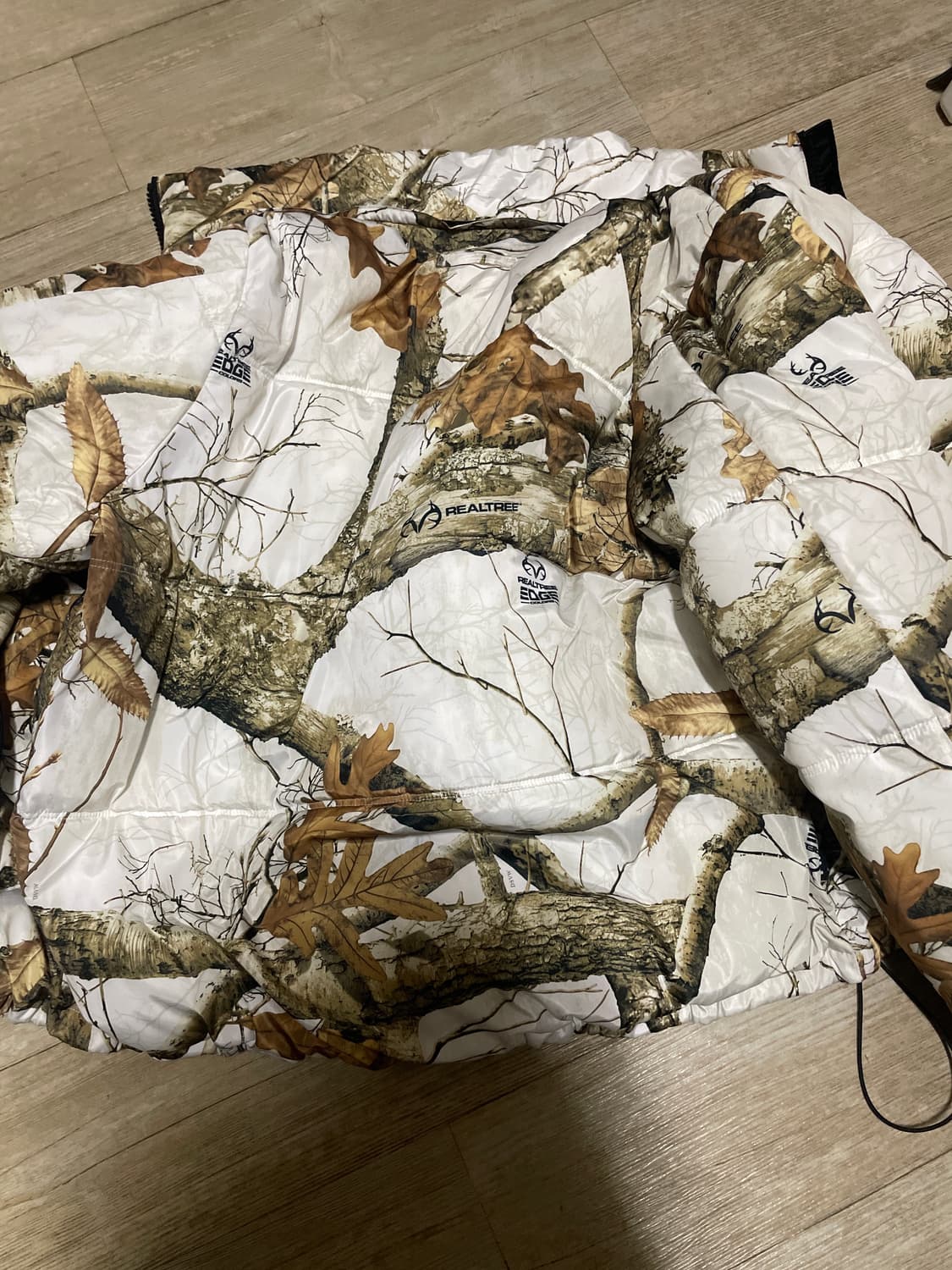 더베리웜 리얼트리 패딩 상품이미지4