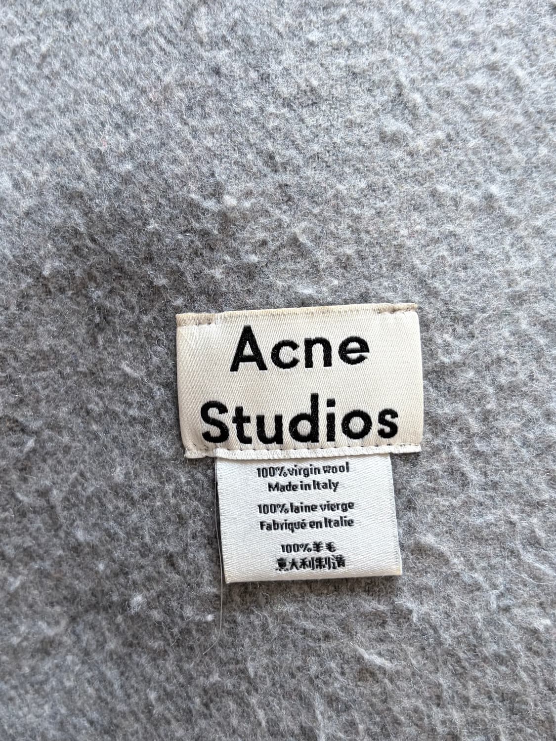 아크네 스튜디오 목도리  상품이미지1