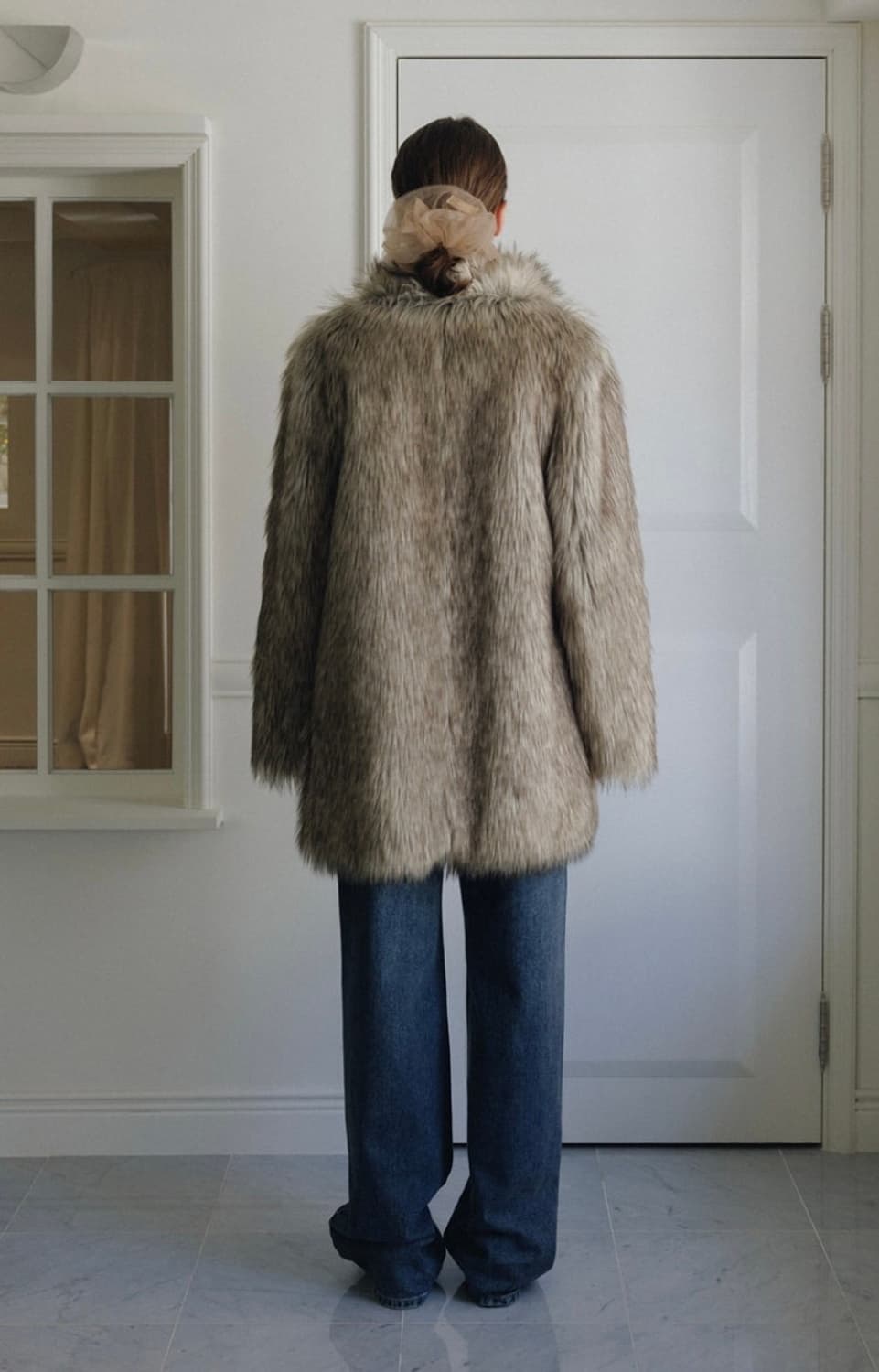 【미작용】 스튜디오 테이블 LONG HAIR FUR COAT | KRW  상품이미지4