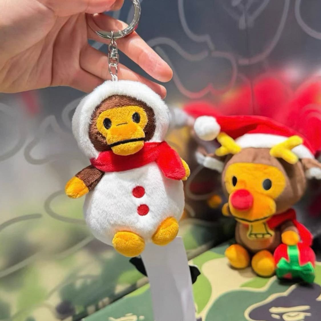 (오더) 베이프 25FW 베이비 마일로 눈사람 키링 키체인 상품이미지2