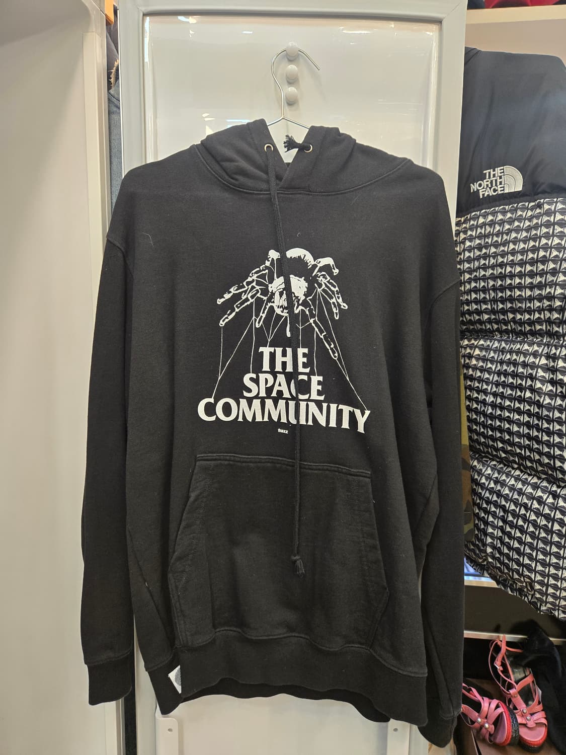 Fuzz (퍼즈) 'THE SPACE COMMUNITY' 스파이더 후드티 상품이미지1