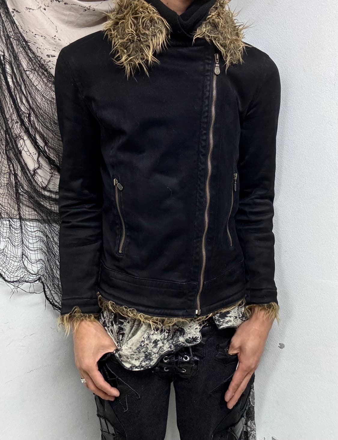 [TORNADO MART]Archive Fur Trimming Black 상품이미지3