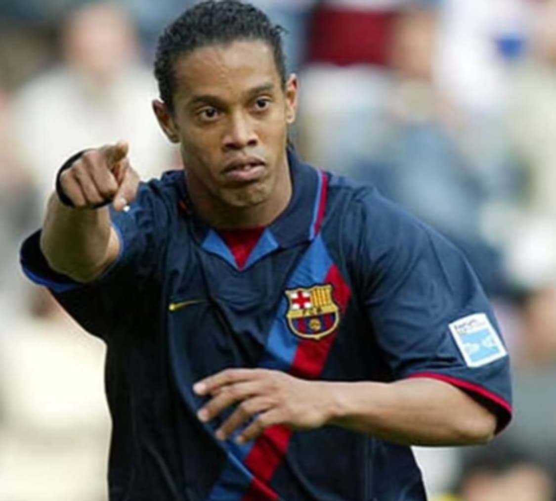 02-04 바르셀로나 어웨이 No.10 호나우지뉴 상품이미지10