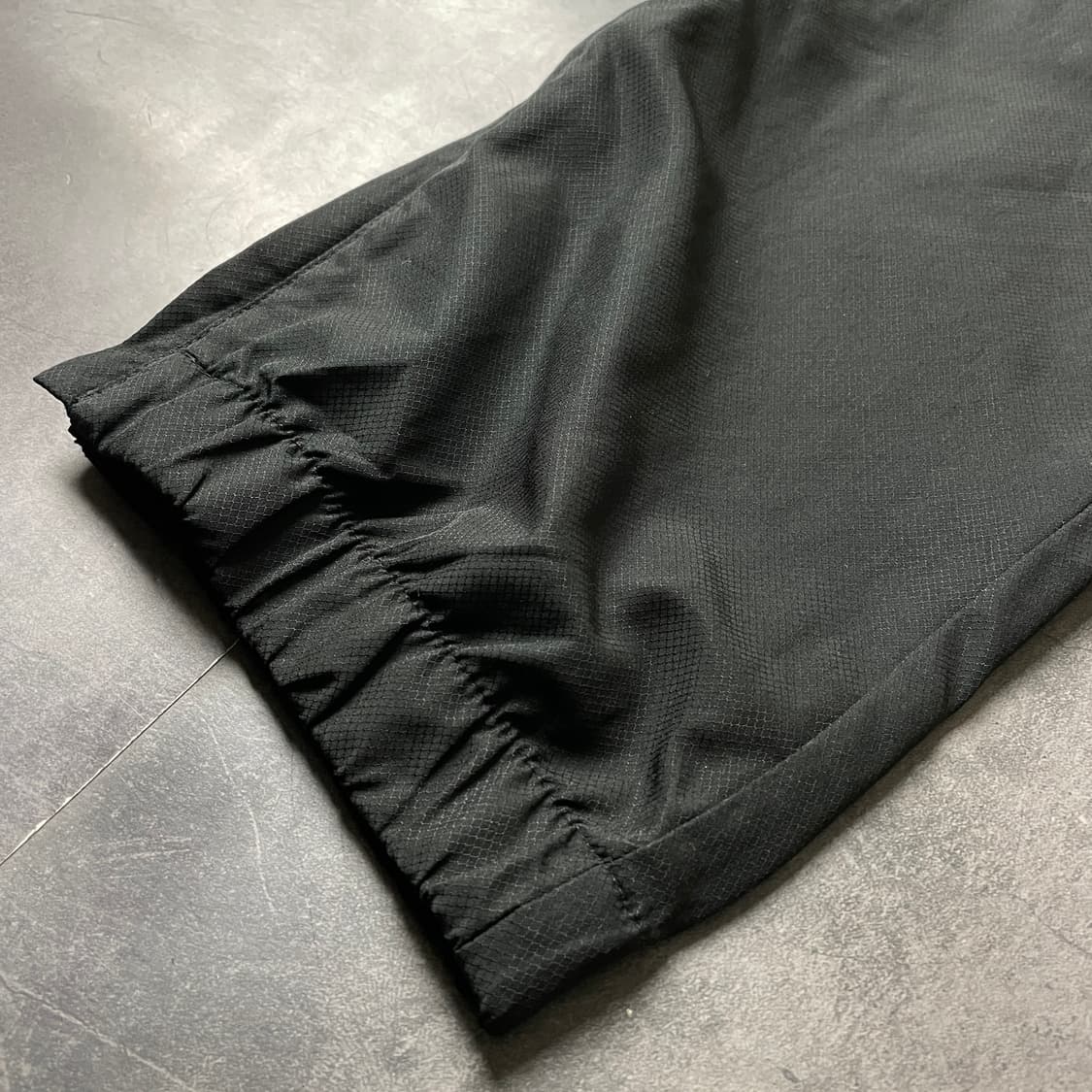 LACOSTE 라코스테 빈티지 블랙 트랙팬츠 A00522 상품이미지4