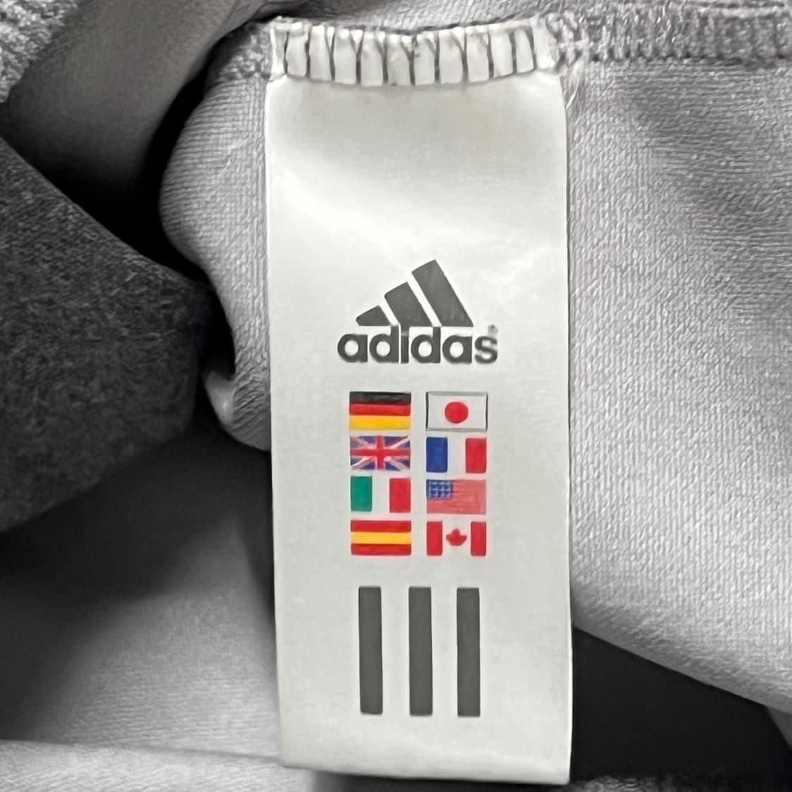 95 아디다스 그레이 삼각로고 져지 상품이미지4