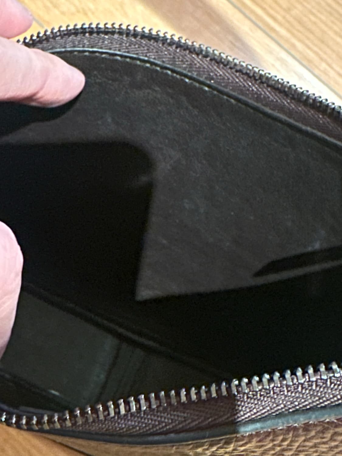 더로우 하프문백 브라운 상품이미지10