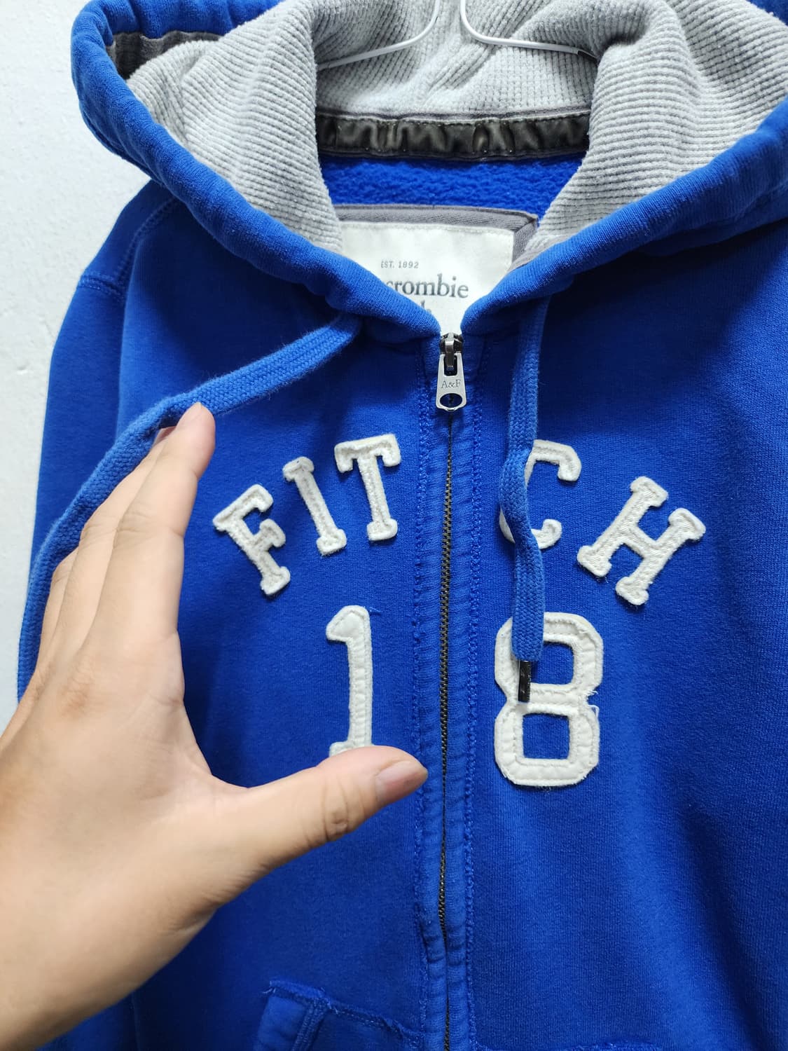 아베크롬비 진파랑 크롭 후드집업 상품이미지3