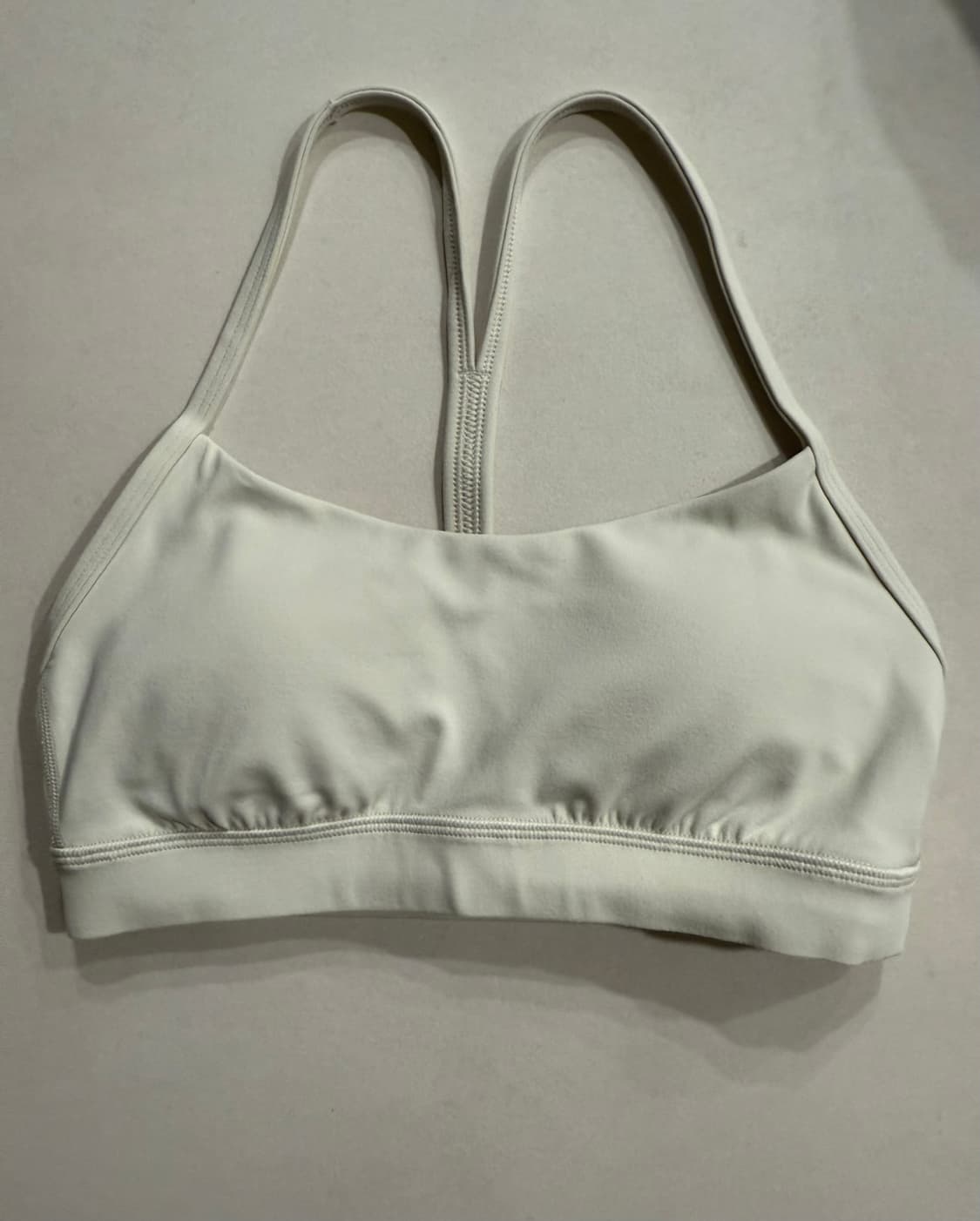 룰루레몬 플로우 Y 브라 라이트 서포트 상품이미지3