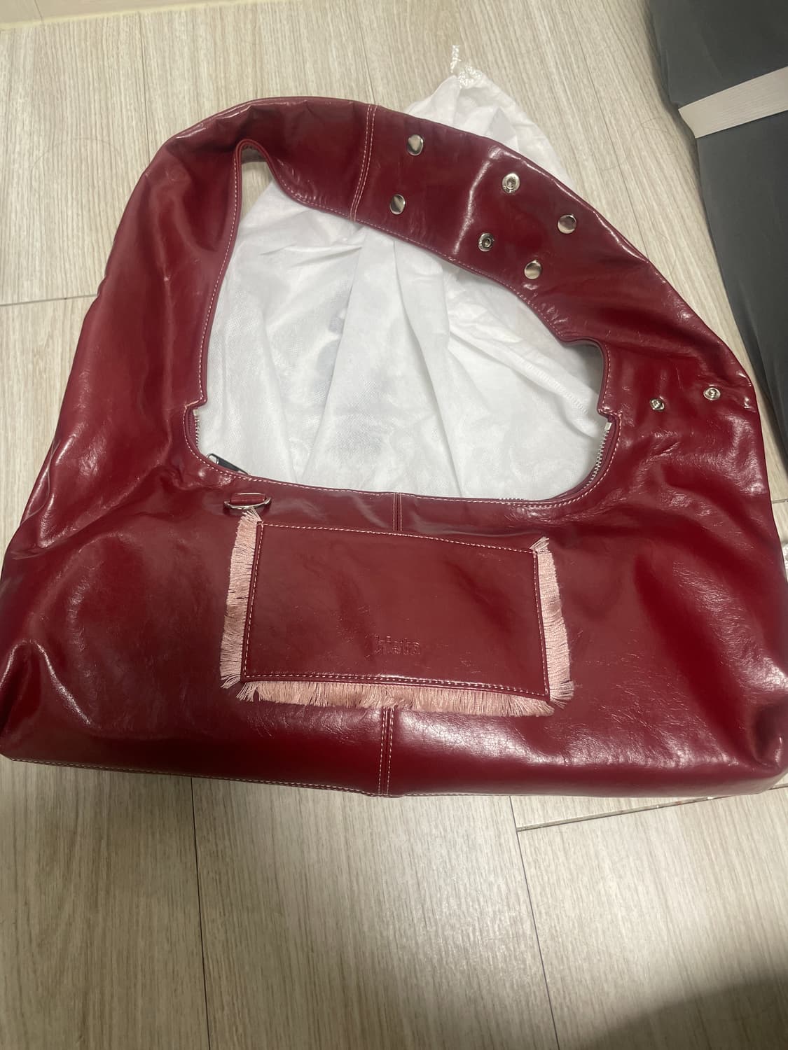 히에타 체리레드 판매합니다 상품이미지1