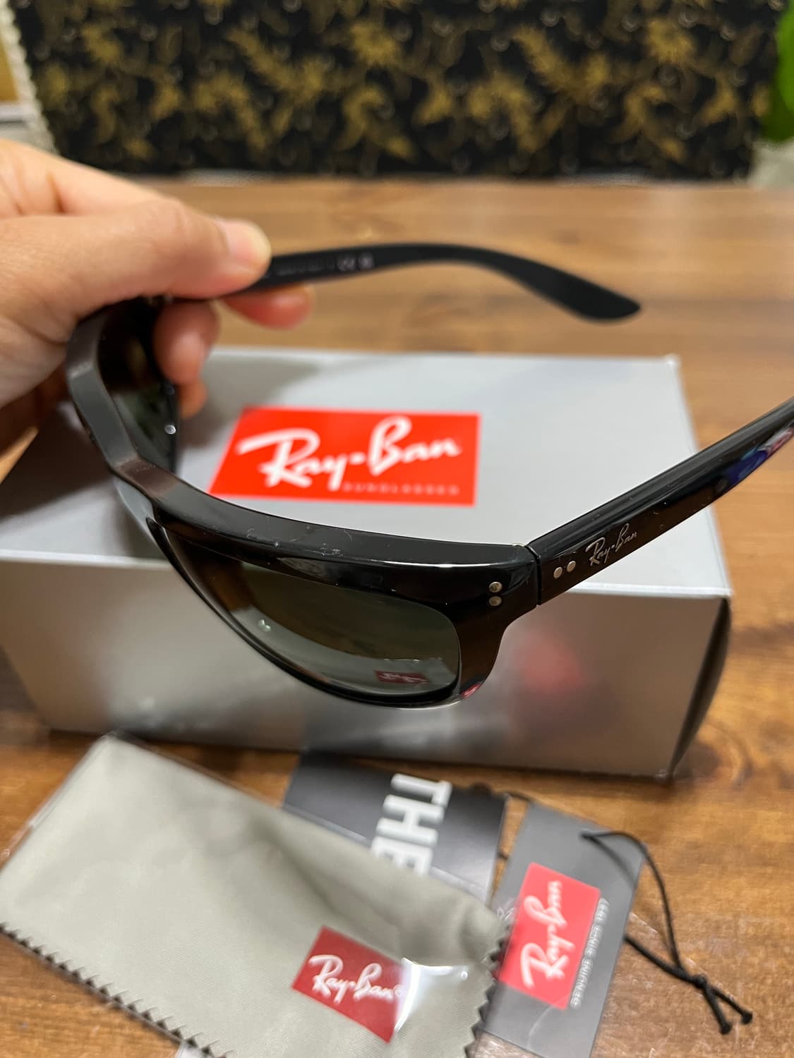 레이벤 발로라마 RB4089 팝니다 상품이미지2