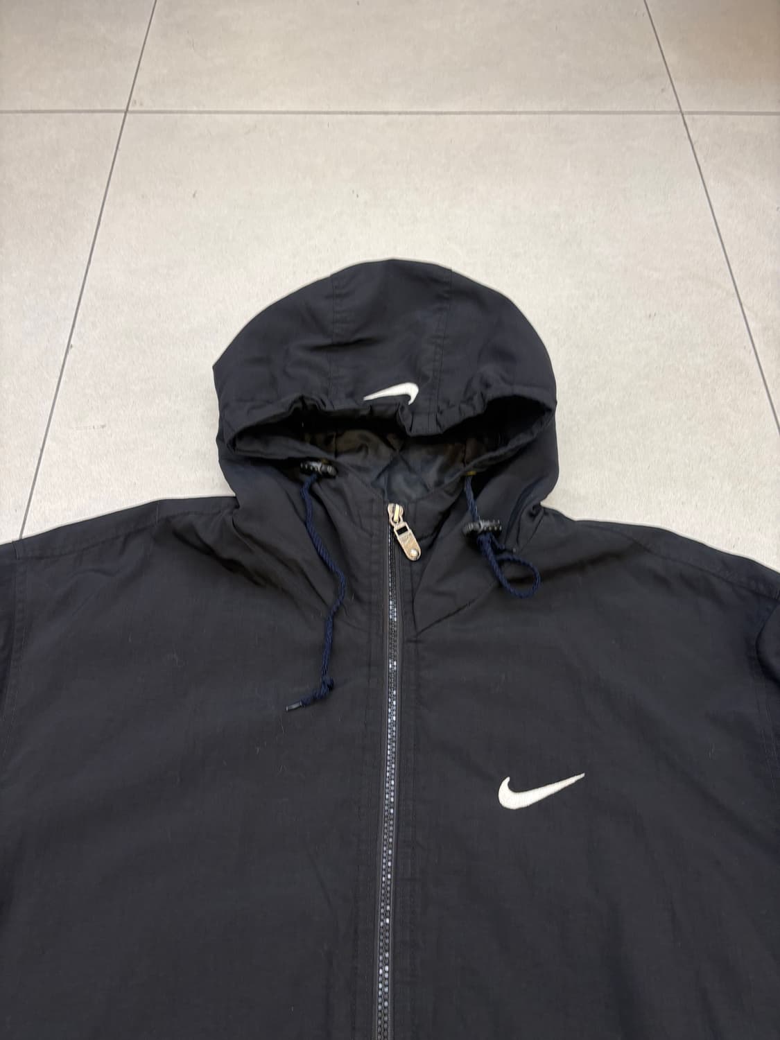 나이키 스우시 바람막이 상품이미지5