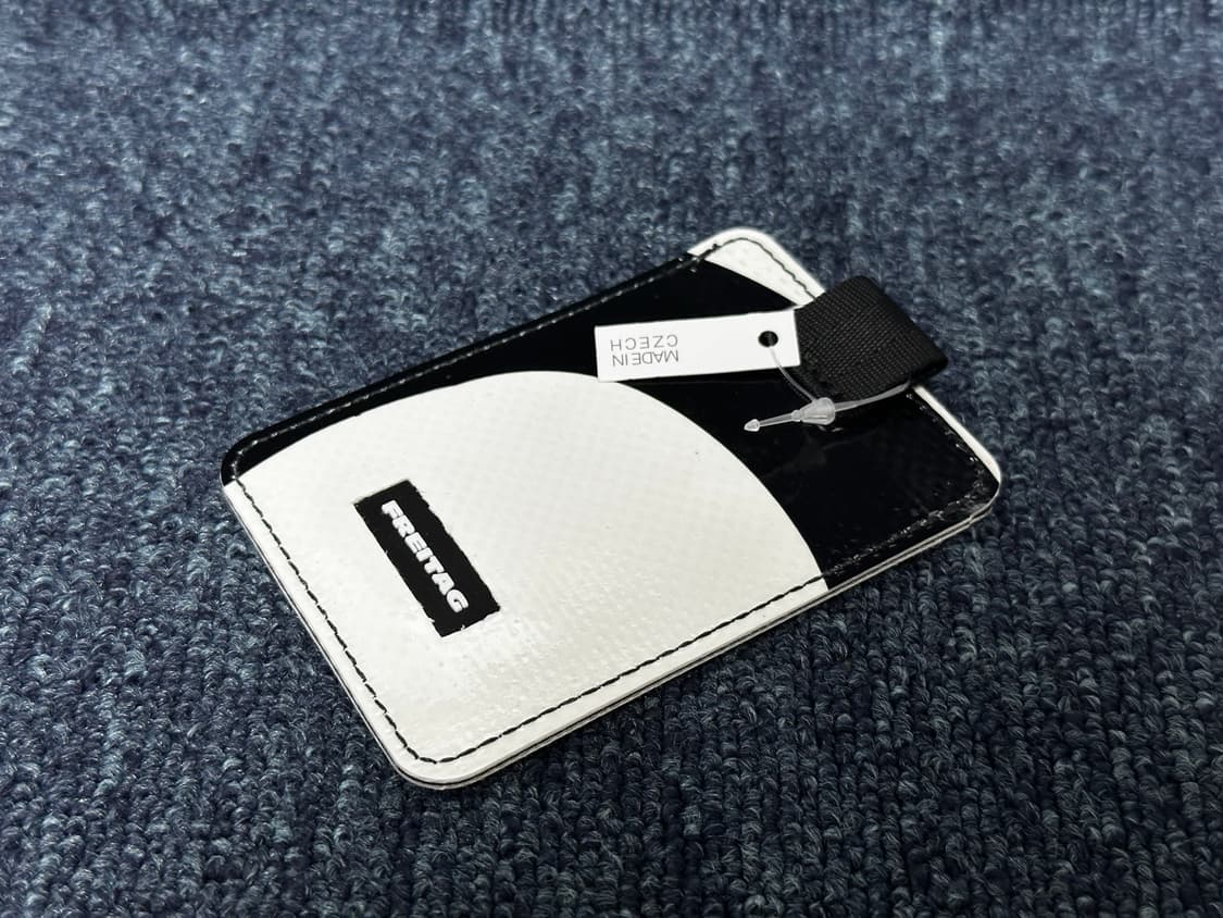 새제품 Freitag 프라이탁 검흰 저스틴 판매 상품이미지6