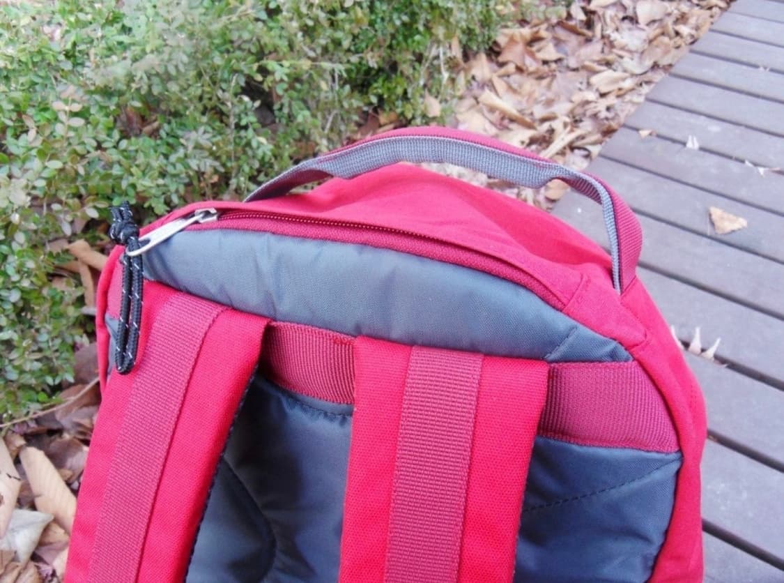 이스트팩 치조백팩 핑크체크 24리터 상품이미지7